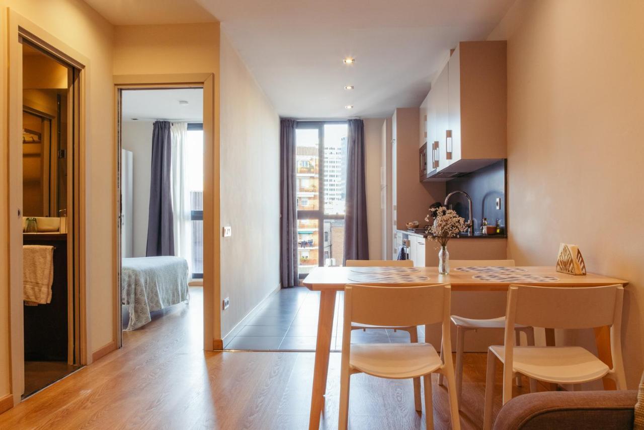 Casa Felipa Plaza Espana บาร์เซโลนา ภายนอก รูปภาพ